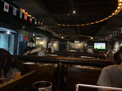 -麦凯伦烧烤·精酿超级工厂店(金桥总店)