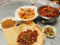 -靓虾二哥长沙地标小龙虾(五一广场店)
