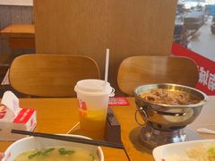 -南城香·饭香串香馄饨香(花园北路店)