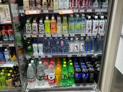 零售区-全家便利店(法华寺街店)