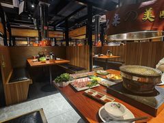 自助取餐区-山之屋炭火烧肉·生啤畅饮(大朗万科中央公园店)