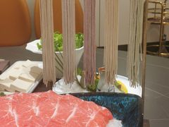 -鼎泰亨·海鲜牛肉餐厅(滨江店)