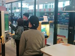 -麦当劳(吉林站13检票口对面)