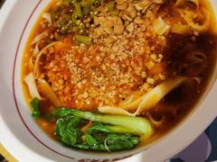 韵味杂酱米粉-呷佬·长沙手工米粉(金沙江路店)