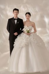 -雨墨婚纱摄影工作室