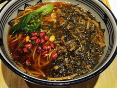 春笋雪菜肉丝面-弄堂小笼包(天津南开大悦城店)
