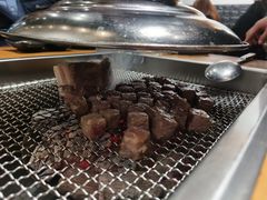 -肉甲韩国木炭烤肉(新壹街1店)