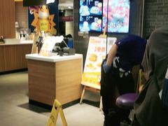 -麦当劳(欢乐谷店)