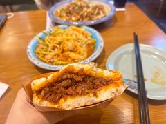 牛肉臊子肉夹馍-秦老大西安羊肉泡馍馆(健德门店)