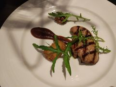 -恰餐厅及酒吧 CHAR Bar & Grill (北京丽都皇冠假日店)