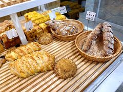 -焙丽拾光(麦凯乐直营店)