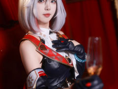 -米游妙妙屋cosplay换装自拍摄影体验馆