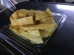 -芒果糯米饭摊子