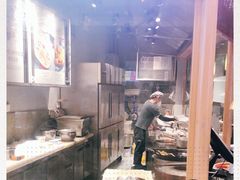 -巷内锅盔(西城都荟店)