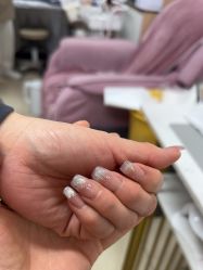 -尤米一站式美甲美睫