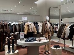 -URBAN REVIVO(西安Momopark店)