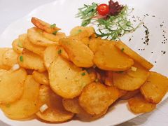 -马克西姆俄罗斯餐厅(通亚街店)