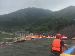 -虎啸峡漂流