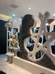 点击看大图 -TOP HAIR SALON
