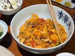 -李犟大爆鳝面·手工蟹黄包(湖滨西湖店)