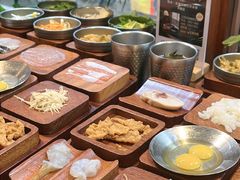 -银米·云南传统过桥米线(双廊黑金冠店)