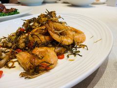 -品悦酒店(三林古镇店)