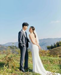 -拾年·定制婚纱摄影