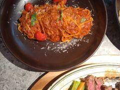 -芭莉与彩虹西餐厅(成都合生汇店)