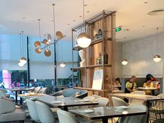 大堂-必胜客(武汉欢乐谷店)