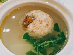 蟹粉狮子头-怡园饭店-餐厅(四望亭店)