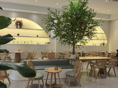 -乍甸乳业鲜奶吧(红河水乡店)