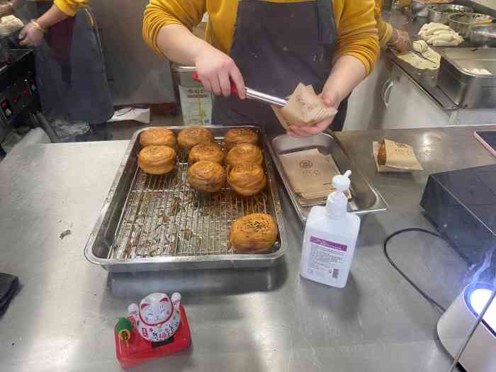 饼万兴金丝牛肉饼(火车站店)