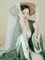 -盘子女人坊生日照·摄影馆(浦东店)