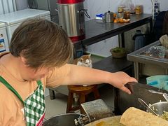 -正宗杂粮煎饼香软鸡蛋饼