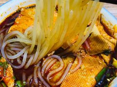 -老字号杨坡红油米线腊汁肉夹馍(东四道巷店)