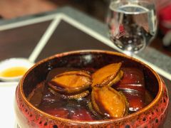 鲍鱼红烧肉-杭州西子湖四季酒店·金沙厅