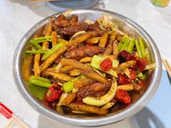 -辣盆盆麻辣小龙虾(哈尔滨总店)