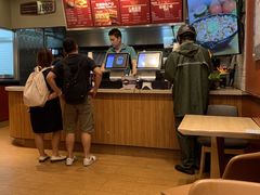 -The Habit Burger Grill 哈比特汉堡(爱琴海店)