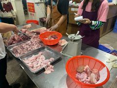 -标记美食新鲜猪杂(兴南大道店)