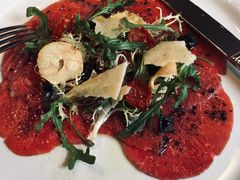 腌制生牛肉片配帕尔马芝士-牛排家(北京王府井澳门中心店)