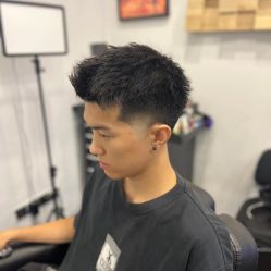 -Devilhands Barbershop男士理容店