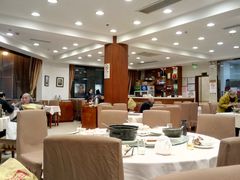 大堂-老人和饭店(淮海中路店)
