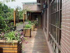 -欧洲房子(宜必思店)