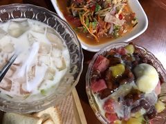 柠檬舂鸡脚-啰啰冰屋(景洪总店)