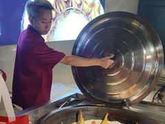 -头上红煨盐鸡·非遗院子餐厅