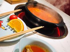 日光番茄牛腩锅-捞神煲汤火锅(湖滨商业街店)