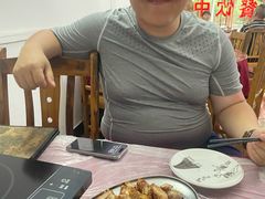 -香猪美食(中心店)