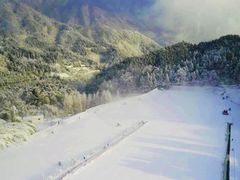 -大别山南武当滑雪场