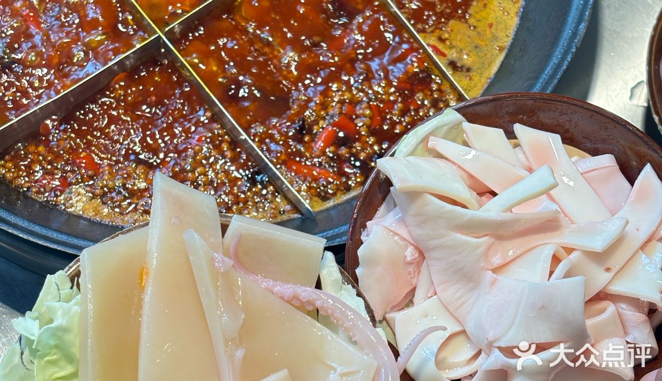 这家咕噜咕噜的火锅让人太有食欲了！！