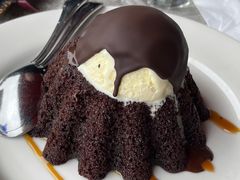 驰名巧克力熔岩蛋糕-Chili's Cafe&Bar奇利斯(滨江店)